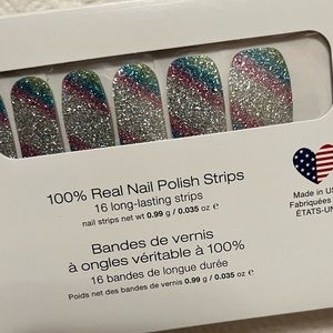 Color Street METAstrong nail strips